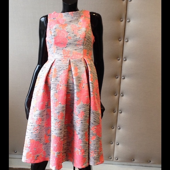 Eva Franco Dresses & Skirts - Eva Franco Cross Back Neon Floral Dress